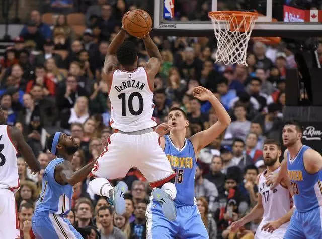 西甲：皇家马德里队1比1 逼和马德里竞技队