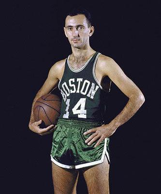 恩比德正式申请买断加盟雄鹿，NBA最强双塔组合诞生