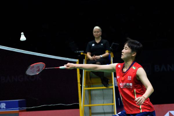 新赛季第一张罚单！CBA深夜重罚徐昕，球迷不满：张镇麟骂人怎么不管？＂