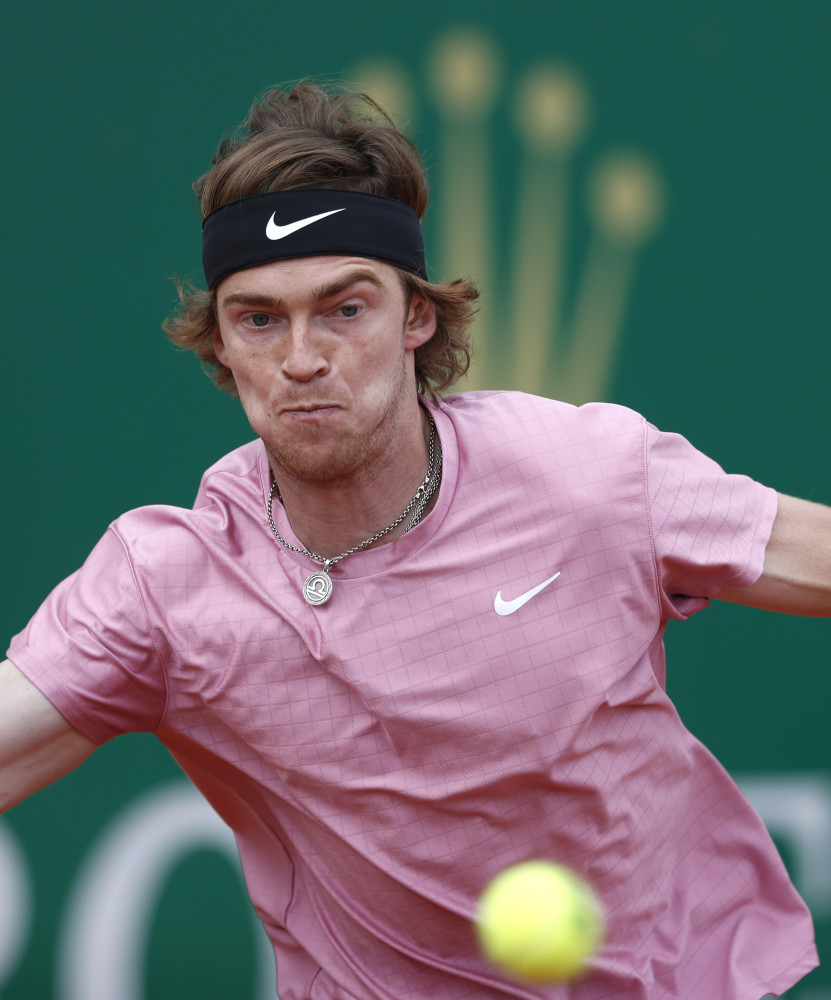 罚球线急停 罚球线急停